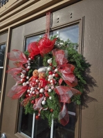 The Candy Cane Ginger Couple